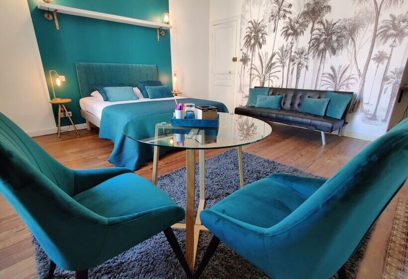 بنسيون Chambres D Hotes  Le Magnolia