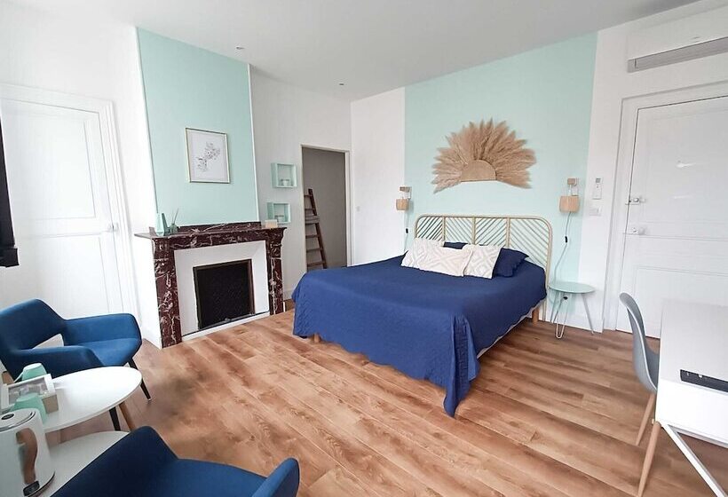 بنسيون Chambres D Hotes  Le Magnolia