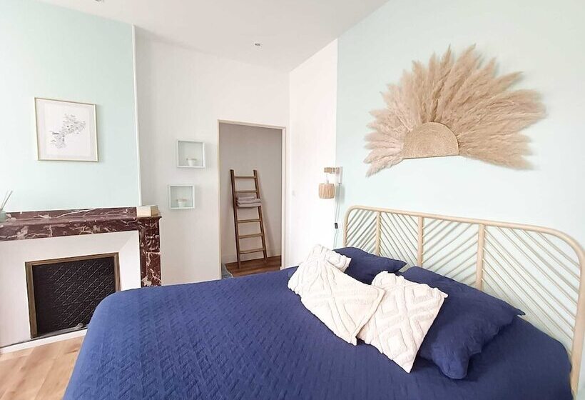 بنسيون Chambres D Hotes  Le Magnolia