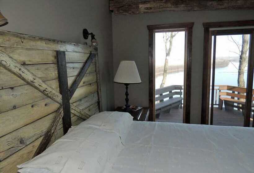 Pinckney Bend Bed & Breakfast