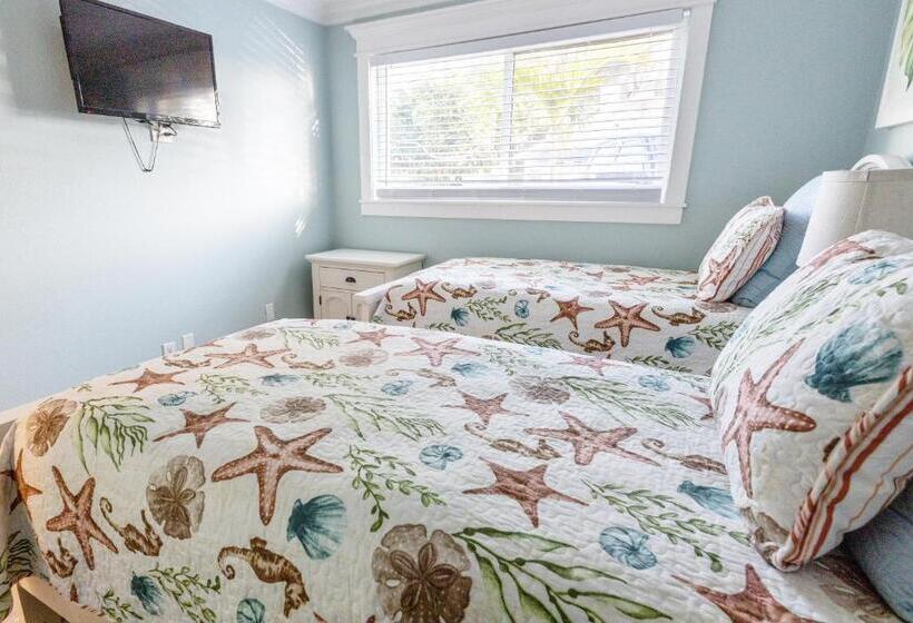 Seabreeze At Anna Maria Island Inn