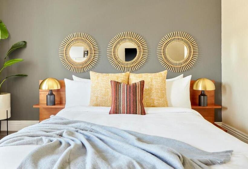 Kasa Gaslamp Quarter San Diego