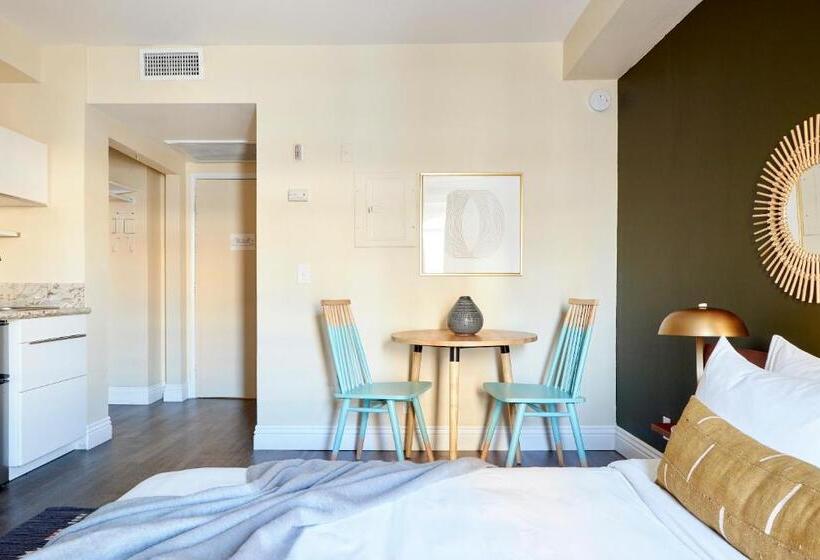 Kasa Gaslamp Quarter San Diego