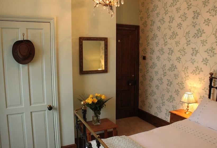 The Old Vicarage Country House Bed And Breakfast