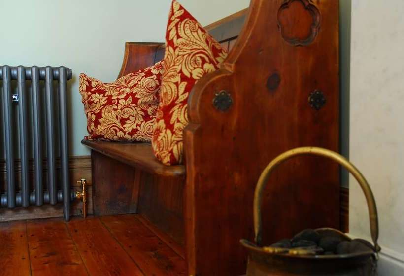 The Old Vicarage Country House Bed And Breakfast