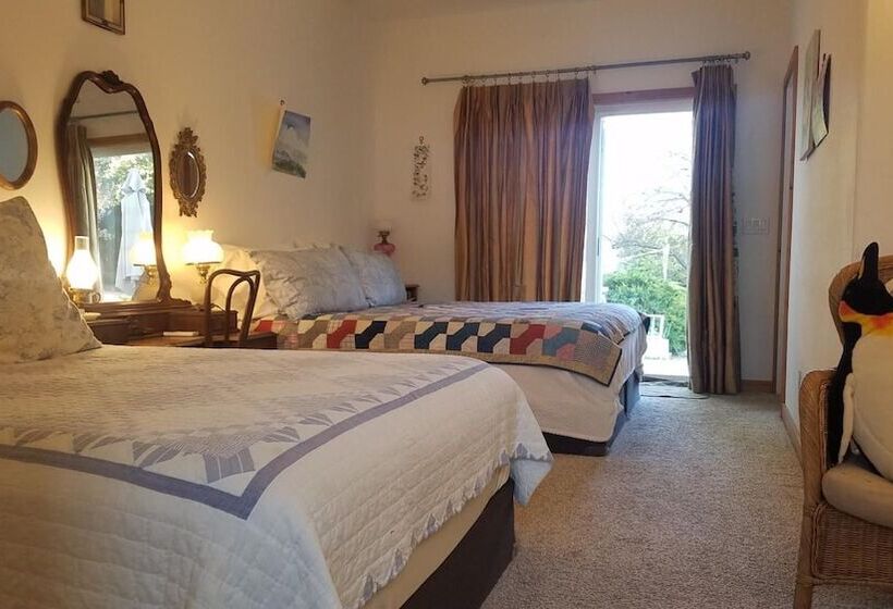 Yosemite Plaisance Bed & Breakfast