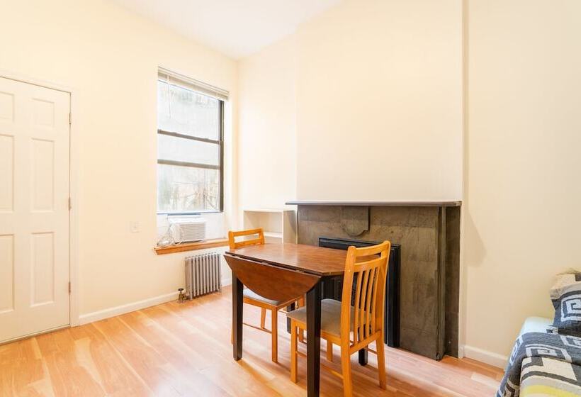 هاستل Reservation Resources   360