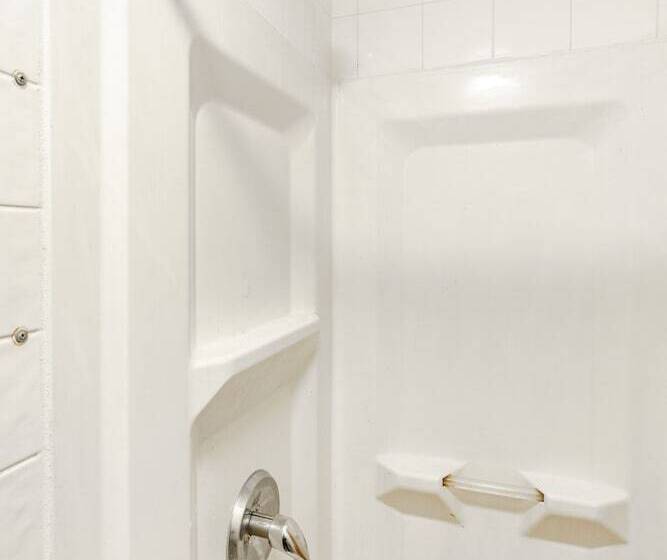 هاستل Reservation Resources   360