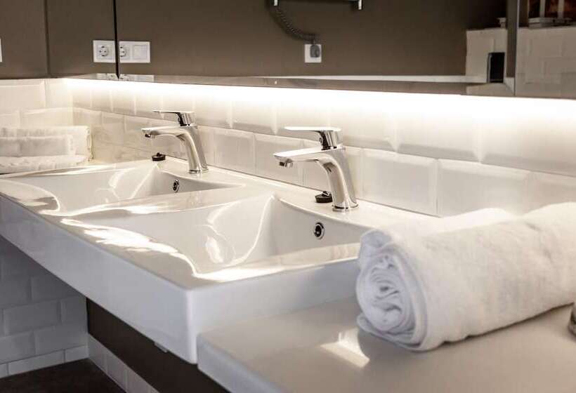 Apartment Greenwood Near Sea