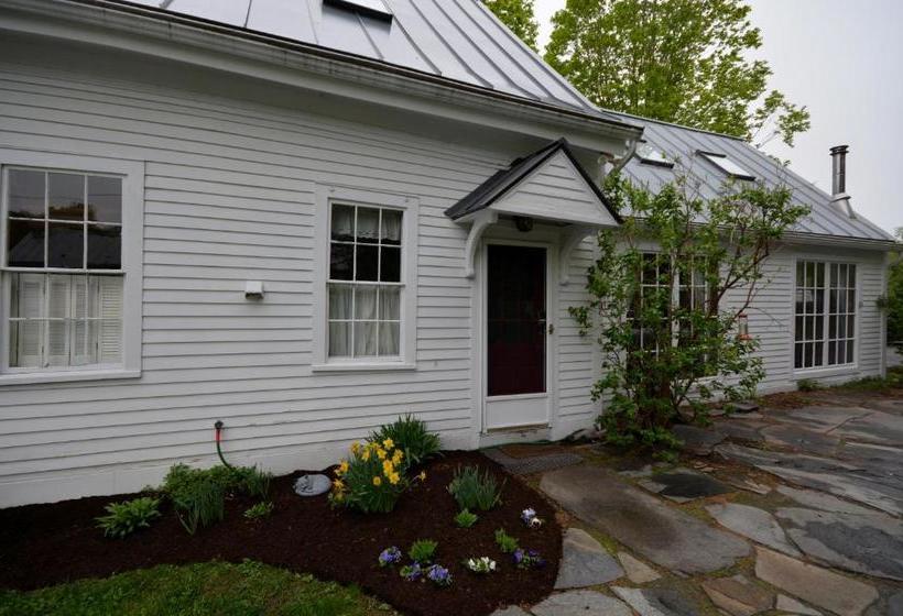 Applebutter Inn Bed & Breakfast