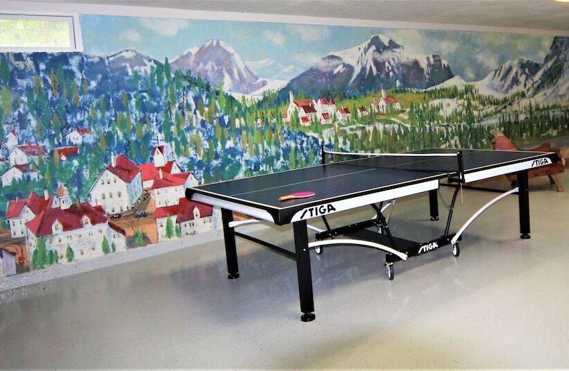 مبيت وإفطار Blue Gentian Lodge At Magic Mountain