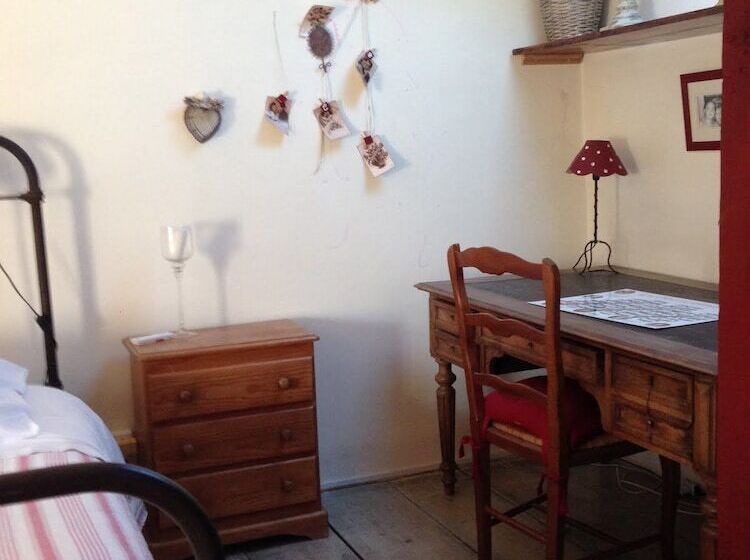 مبيت وإفطار Chambres D'hôtes Chantoiseau