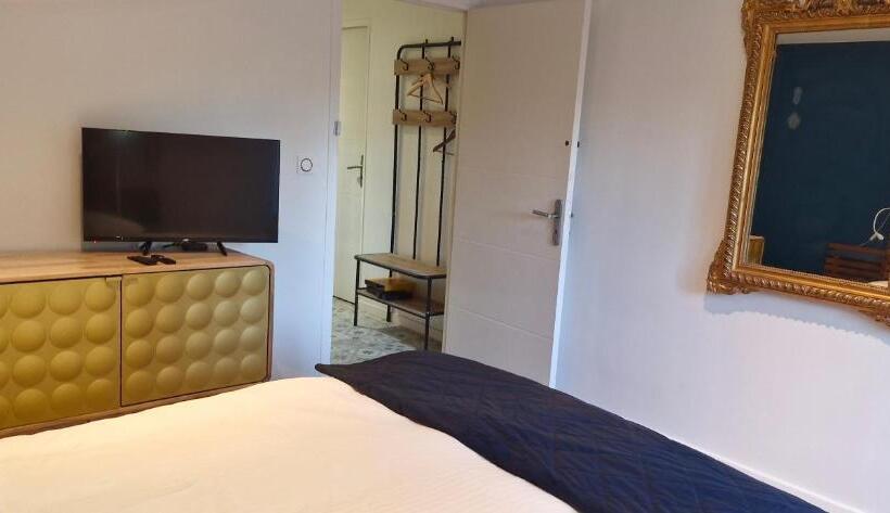 مبيت وإفطار Le Jardin