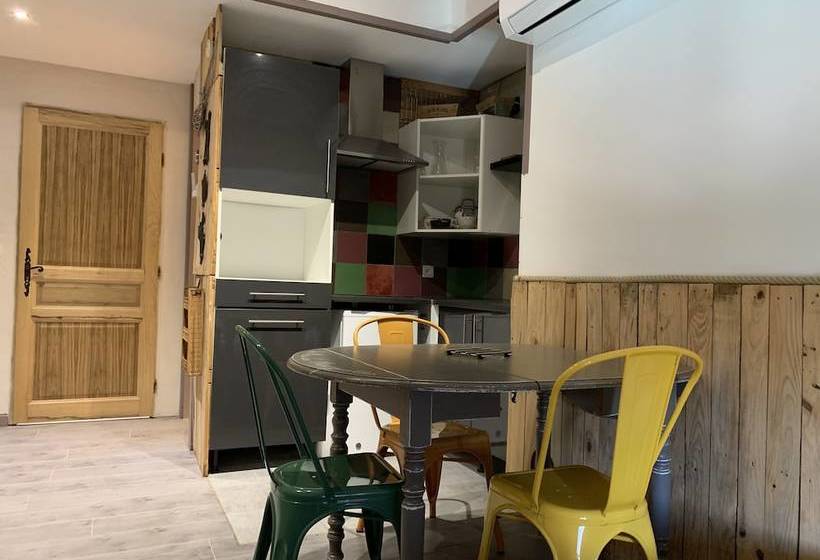 مبيت وإفطار Le Mas Des Mourguettes