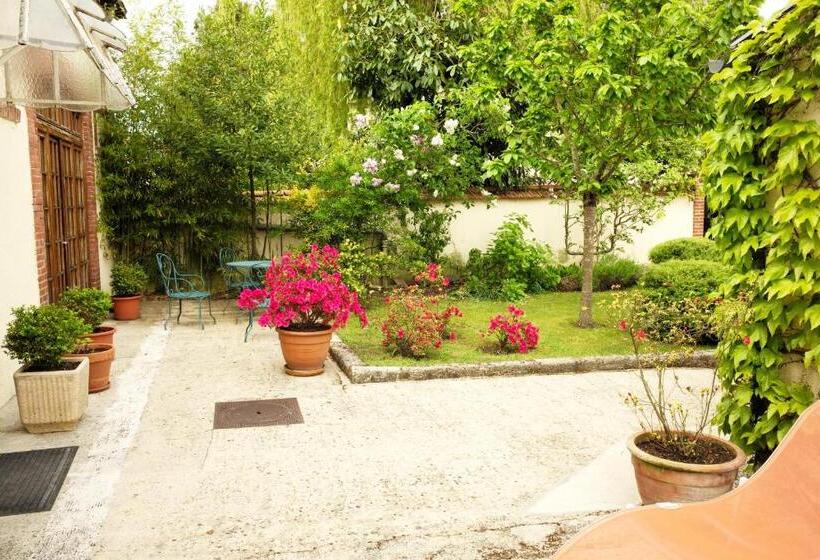 민박 Les Crépinières