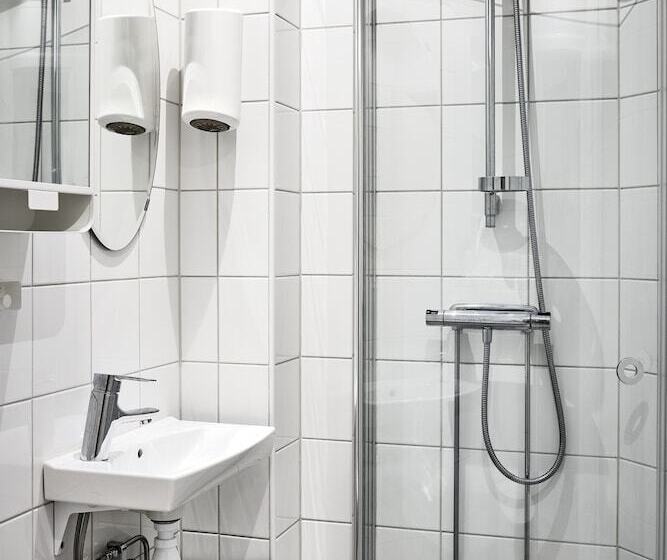 住宿加早餐  Olof Wijksgatan, By Anna&jesper