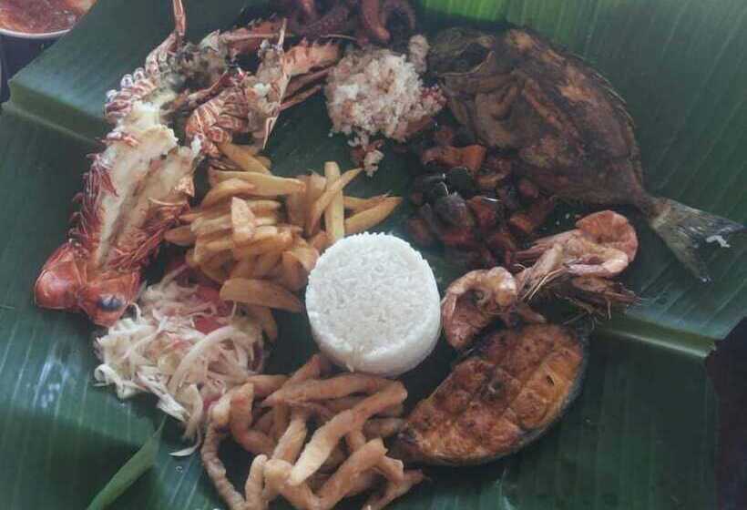 مبيت وإفطار Pakacha Bungalows