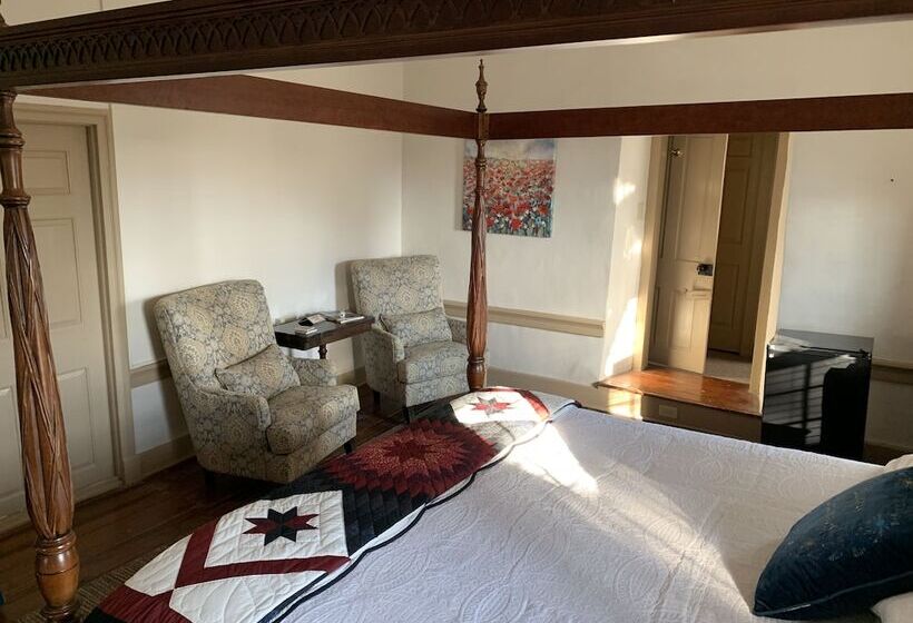 צימר The Avenue Guesthouse And Gallery