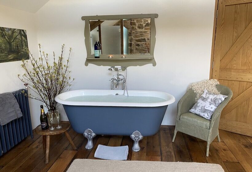 ベッドアンドブレックファースト The Granary