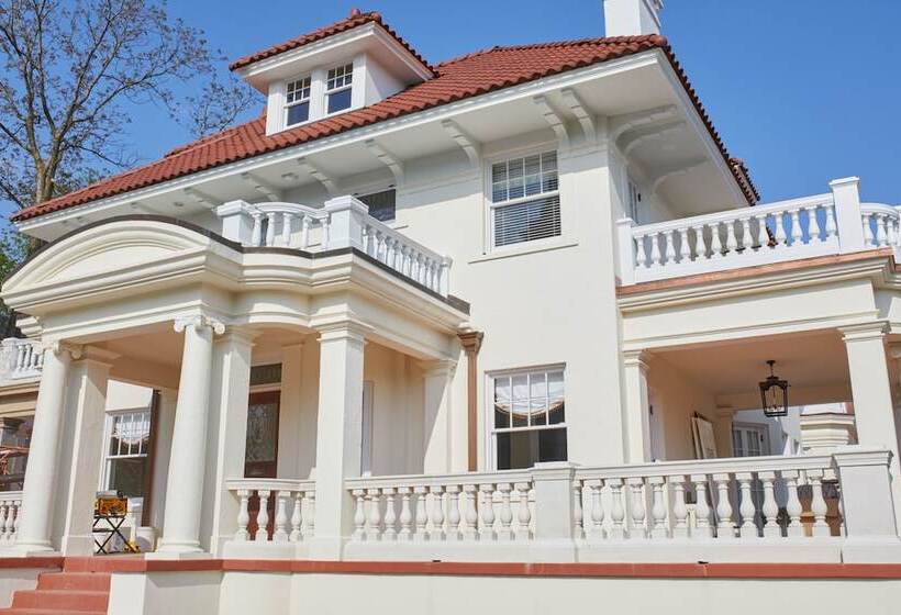 住宿加早餐  The Smith Steiner