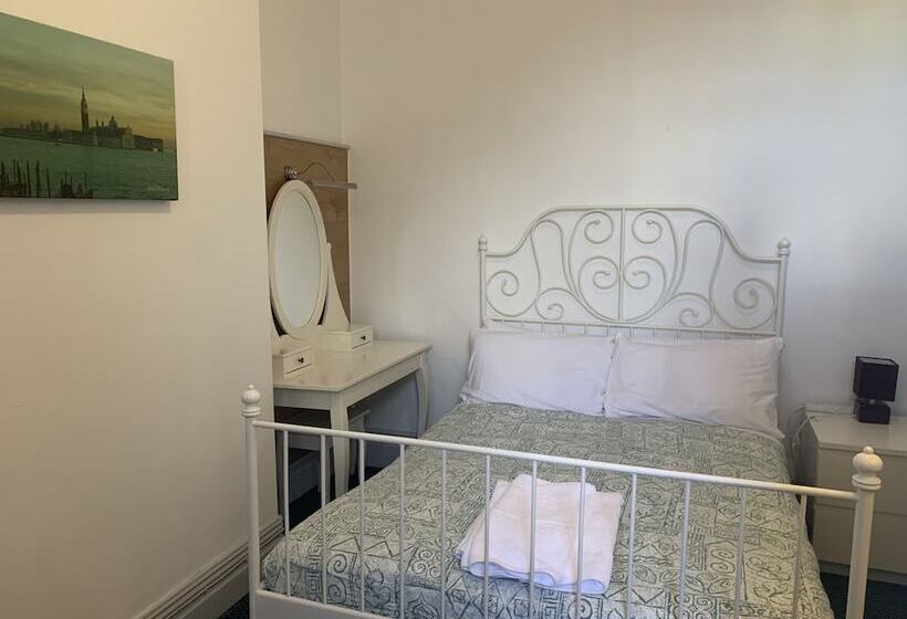 Bed and Breakfast Victoria Lodge