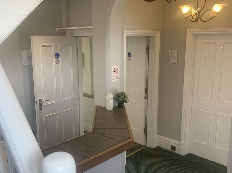 Bed and Breakfast Victoria Lodge