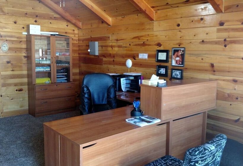 Bryce Valley Lodging