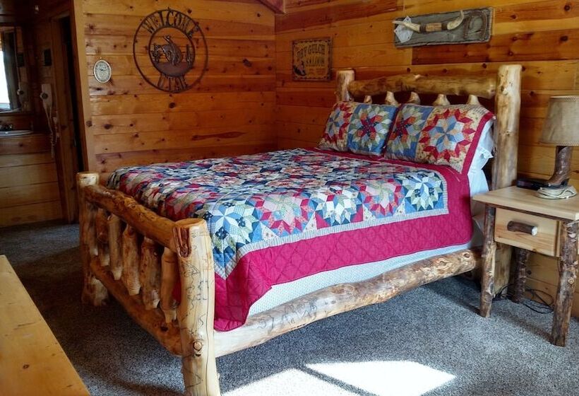 Bryce Valley Lodging