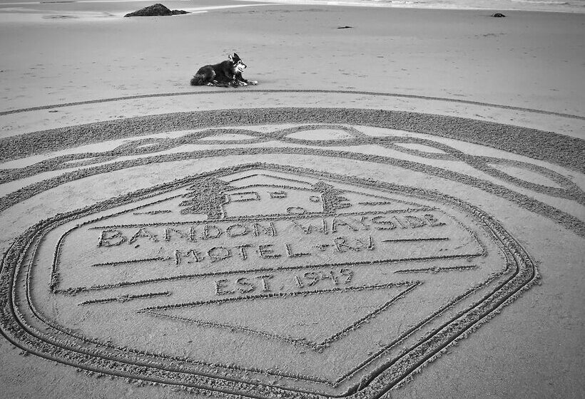 B.side Motel + Rv