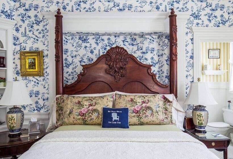 Captain David Kelley House Bed & Breakfast