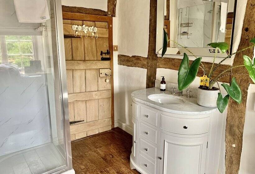 Forthay Bed And Breakfast