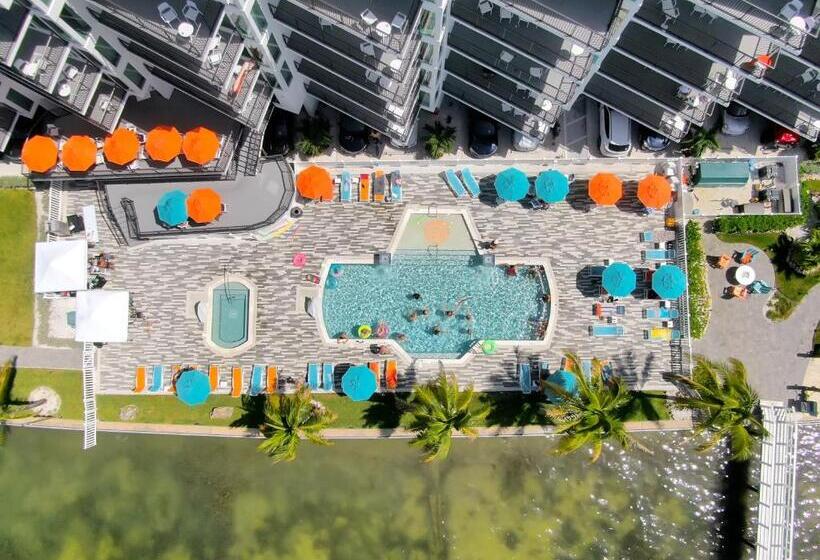 Fusion Resort Waterfront Suites