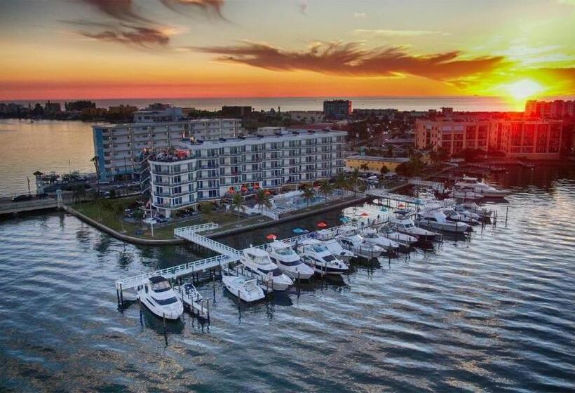 Fusion Resort Waterfront Suites