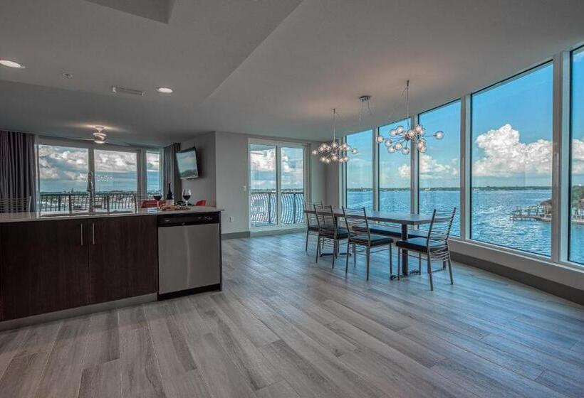 Fusion Resort Waterfront Suites