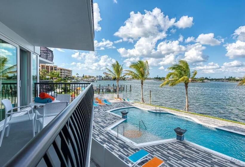 Fusion Resort Waterfront Suites