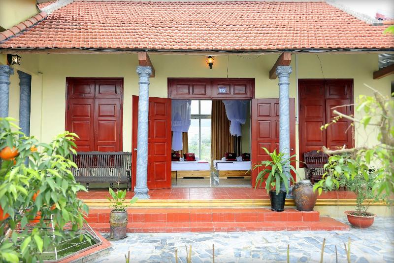 هاستل Hang Múa Lotus Homestay