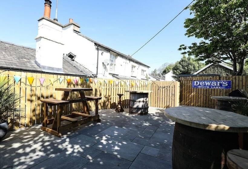 여관 Hare & Hounds