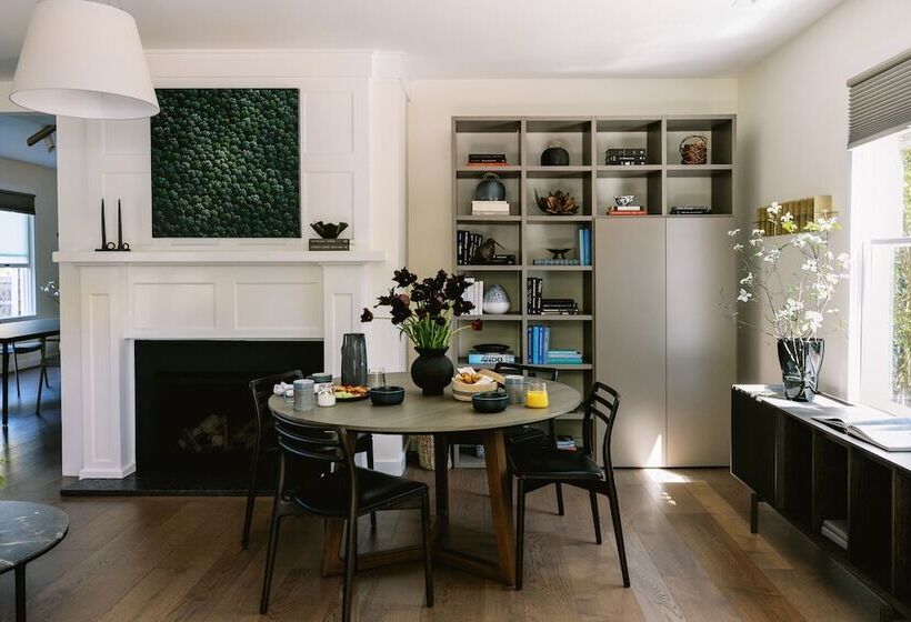 فندق فئة نجمة واحدة The Roundtree, Amagansett