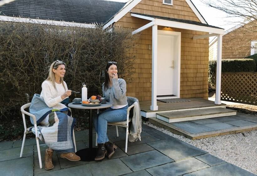 فندق فئة نجمة واحدة The Roundtree, Amagansett