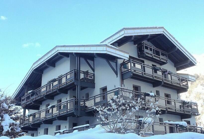 Отель Altis Val Vert