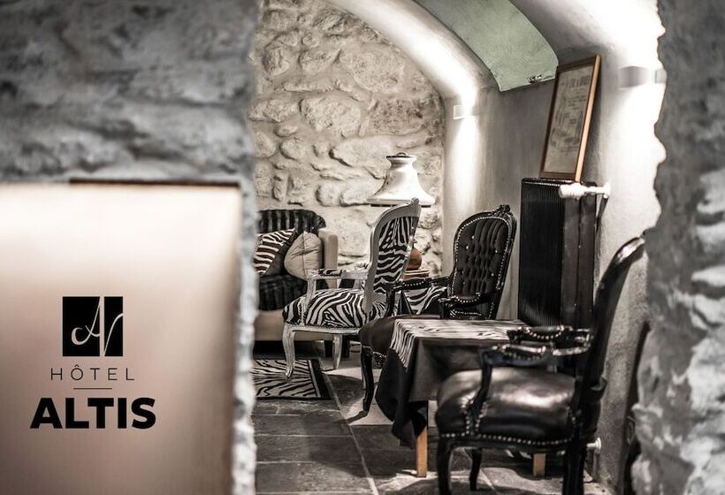 Отель Altis Val Vert