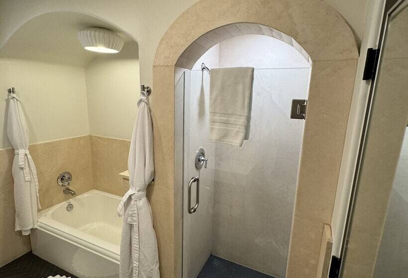 בית מלון כפרי Lucille Palm Springs