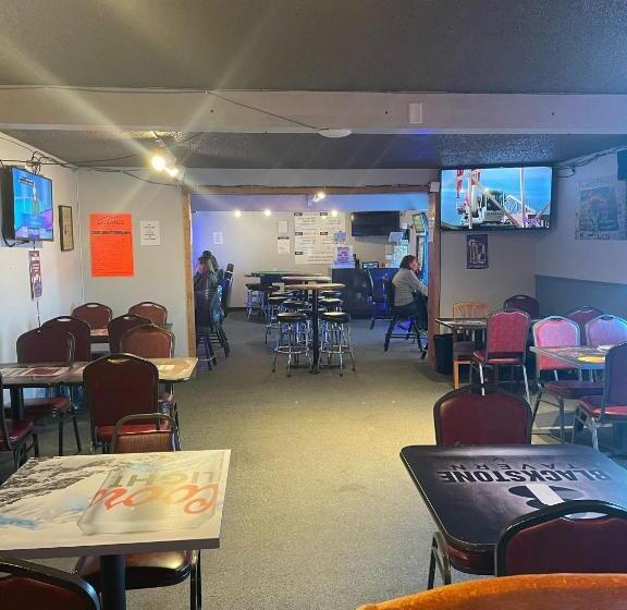 فندق Days Inn By Wyndham Mandan Bismarck Area