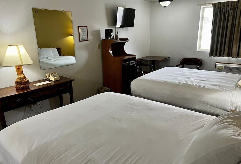 فندق Buffalo Bill's Antlers Inn