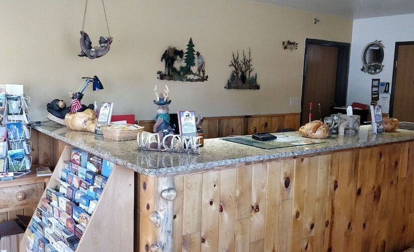 فندق Buffalo Bill's Antlers Inn