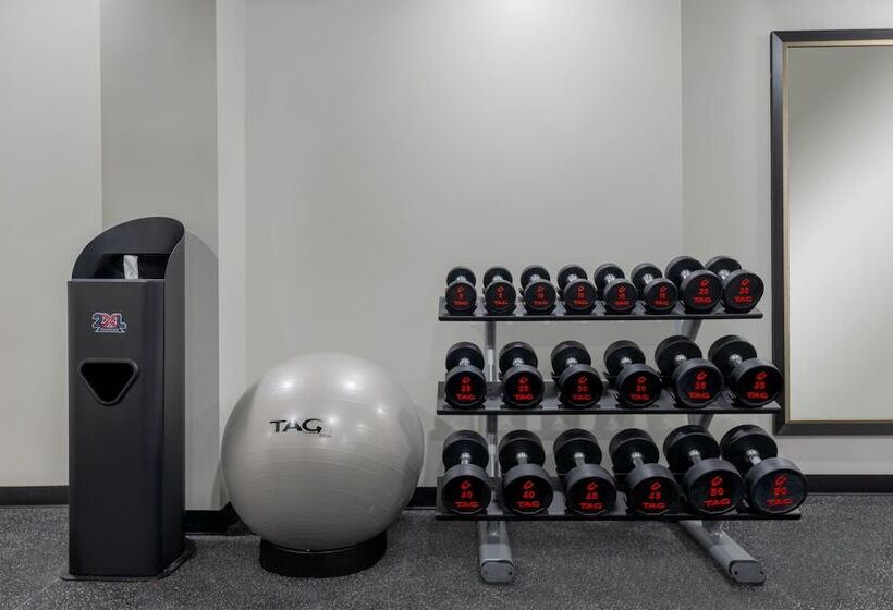 فندق Candlewood Suites Cookeville, An Ihg