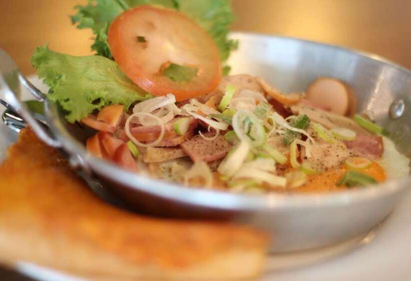 호텔 Canvas Family Home