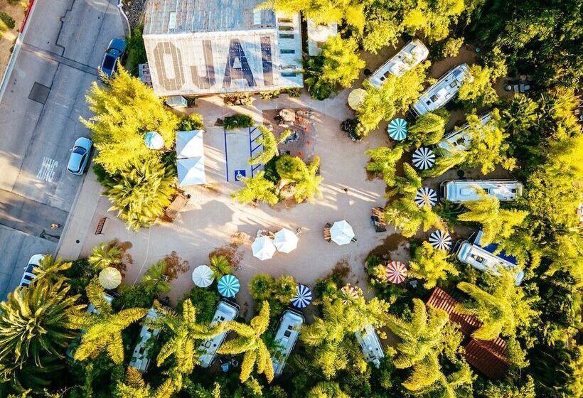 בית מלון כפרי Caravan Outpost