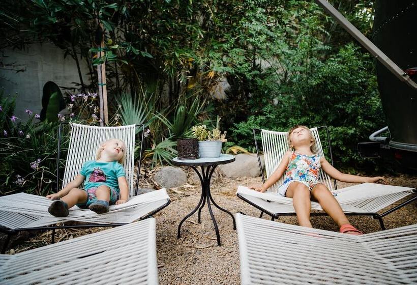 בית מלון כפרי Caravan Outpost