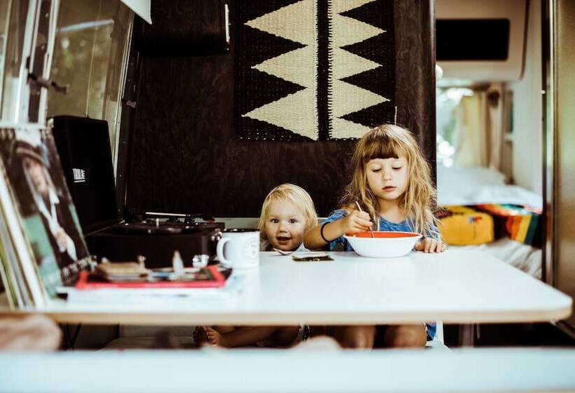 בית מלון כפרי Caravan Outpost